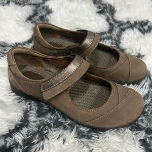 b.o.c. Brown Mary Jane Flats